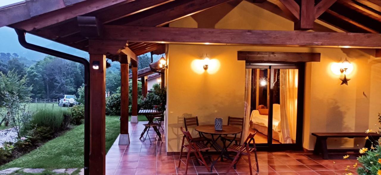Casas Rurales Entrecastaños Onís Exterior foto